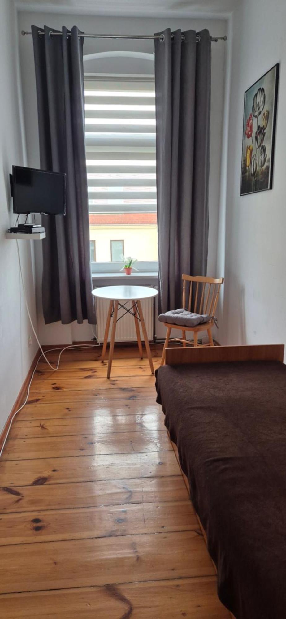 Hostel Tulip - Pokoj 7 Ze Wspolna Lazienka I Kuchnia 슈체친 외부 사진